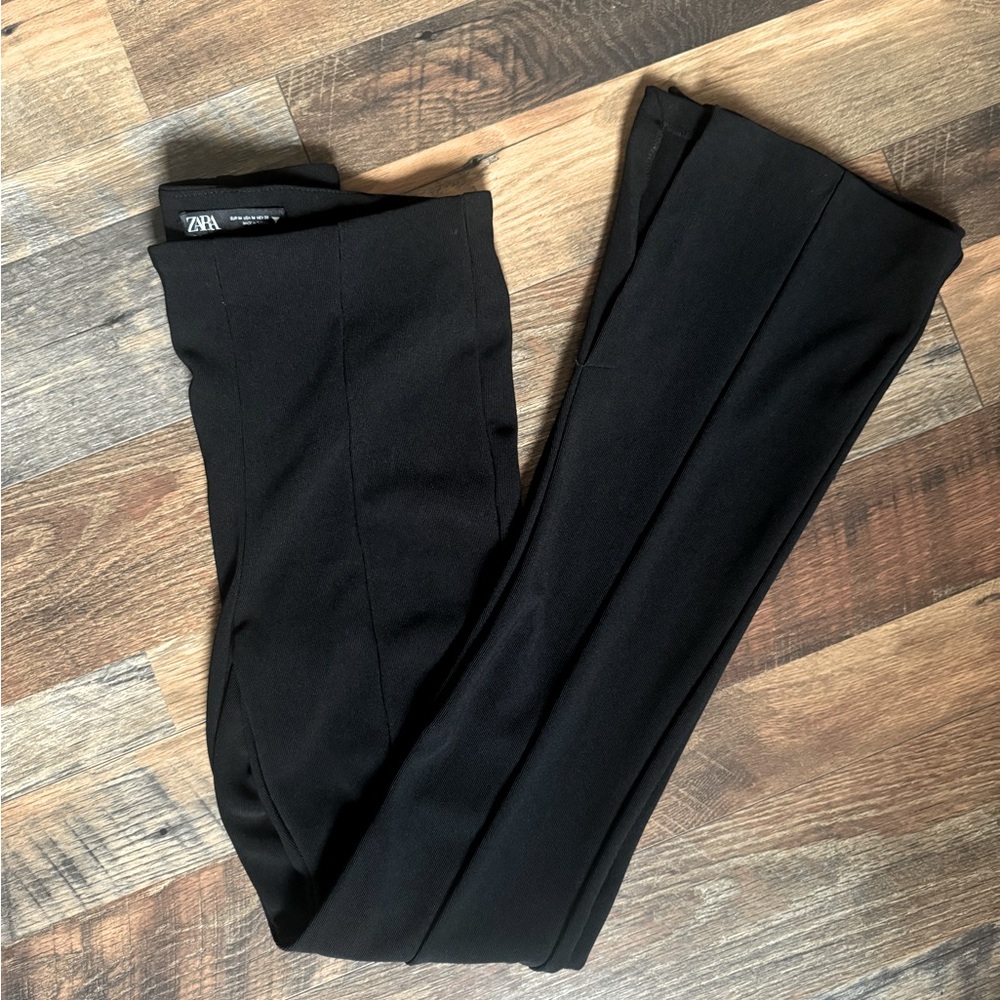 ZARA | EUC long ribbed pants
